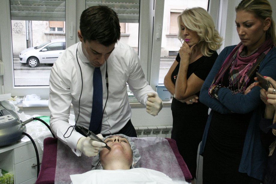 dermapen-master-class-seminar-1.jpg