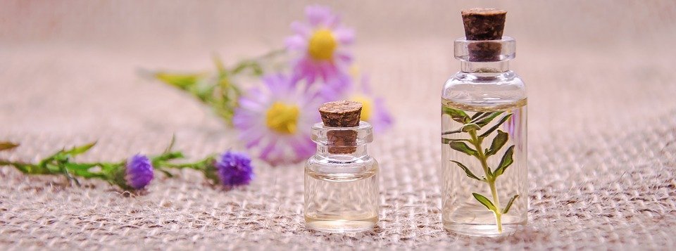 essential-oils-1.jpg
